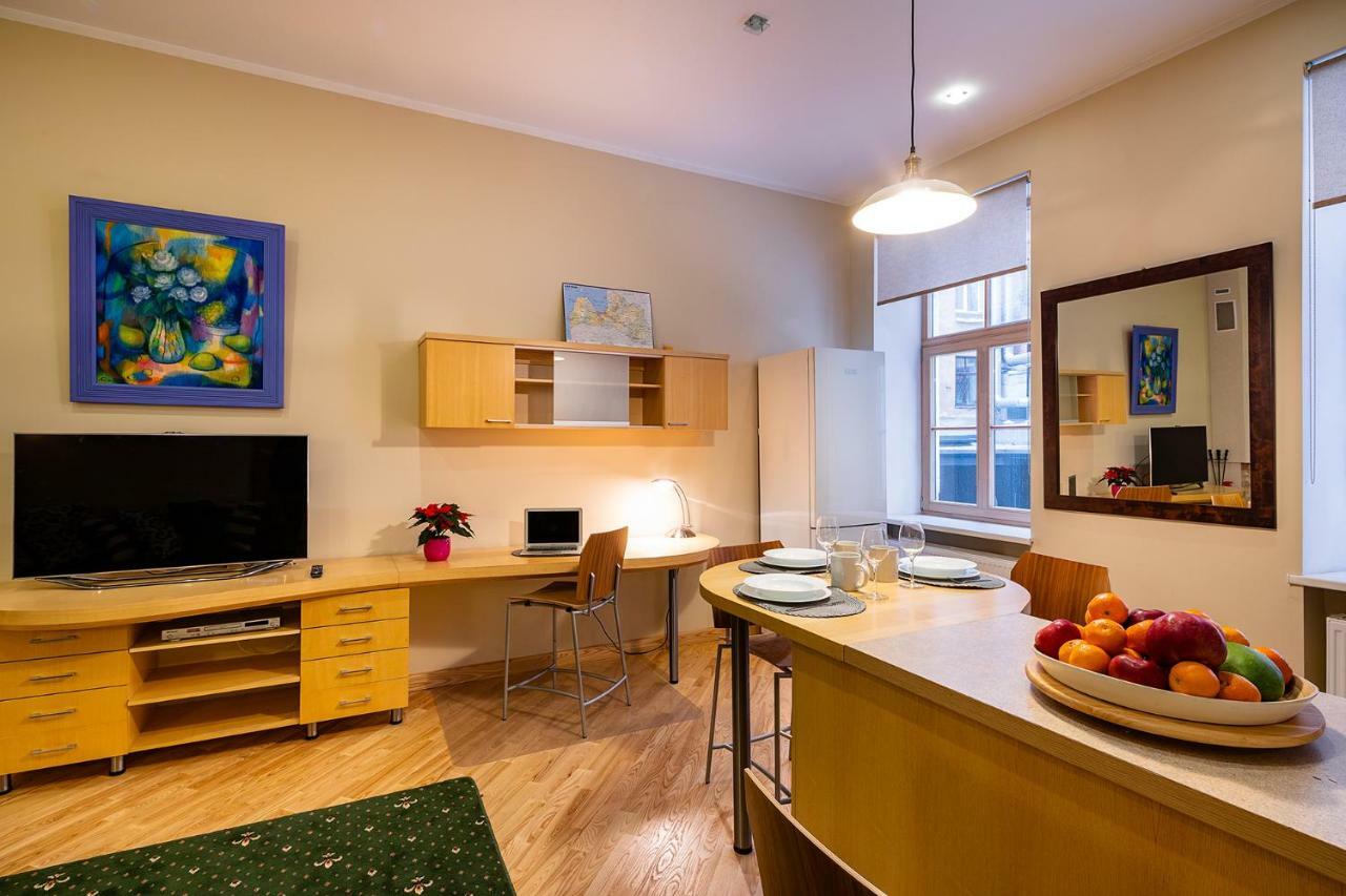 Kalnina Quiet Apartment In City Center Рига Екстер'єр фото